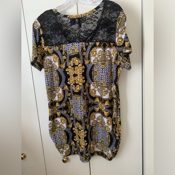 Kristen Nicole XL Top - Picture 2 of 5